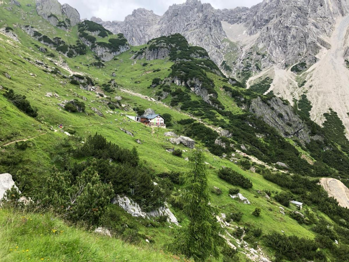 Gschloessle Ferienwohnungen Йерценс Экстерьер фото